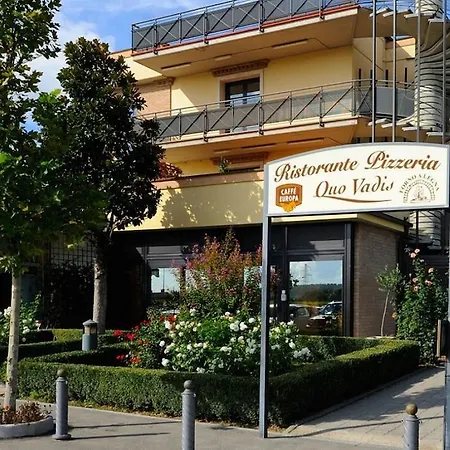 Fondovalle فندق مبيت وإفطار 4*