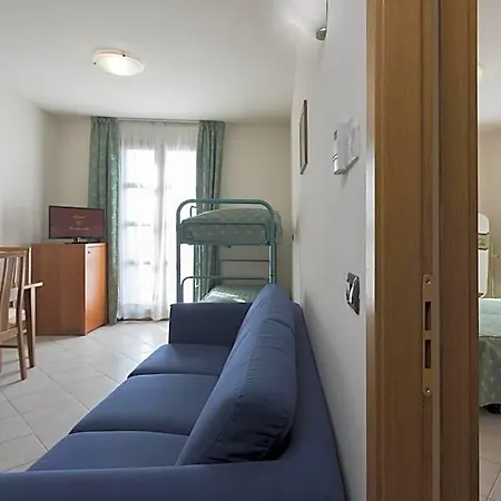 Fondovalle Nocleg ze śniadaniem 4*