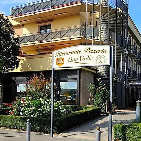 Nocleg ze śniadaniem Fondovalle 4*